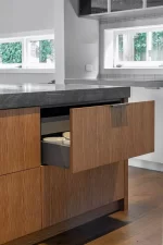 ریل لگراباکس نوع F بلوم